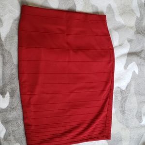 Skirt pencil